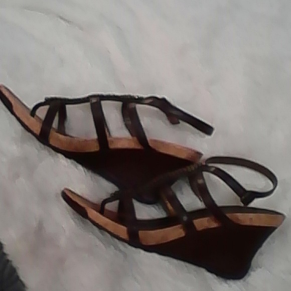 Brown Sandals - Picture 1 of 3